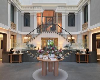 H10 Urquinaona Plaza - Barcelona - Lobby