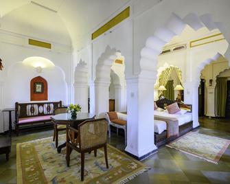 Neemrana Fort-Palace - Neemrana - Living room