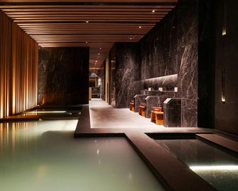 Silq Hotel & Residence - Bangkok