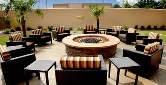 Courtyard by Marriott Jackson Airport/Pearl - Pearl - Patio