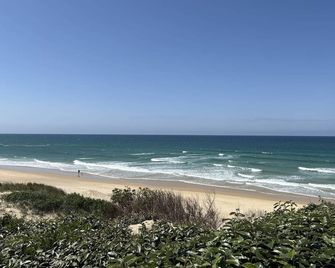 Appartement cosy avec terrasse pour 4 personnes à Biscarrosse Plage - FR-1-831-4 - Biscarrosse - Strand