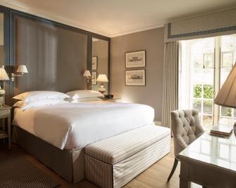 Cliveden House - an Iconic Luxury Hotel - Maidenhead - Slaapkamer