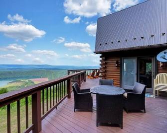 Crown Jewel Vista - Mountain top lodge with spectacular views - Huntingdon - Balkon