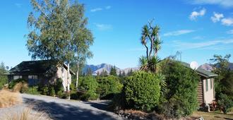The Chalets Motel - Hanmer Springs - Outdoor view