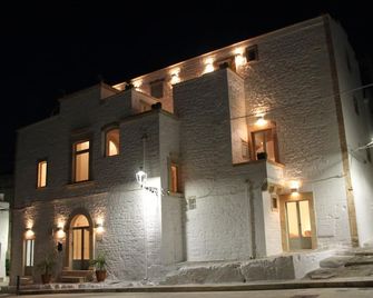 Palazzo Camarda B&B - Ceglie Messapica - Bâtiment