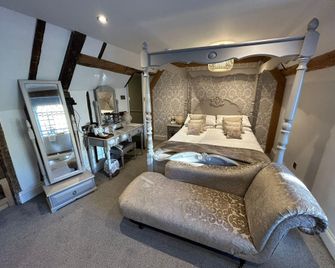 The Hind Hotel - Wellingborough - Ložnice