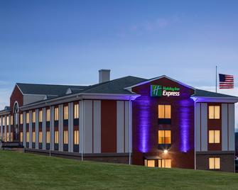 Holiday Inn Express & Suites East Greenbush(Albany-Skyline) - Rensselaer - Building