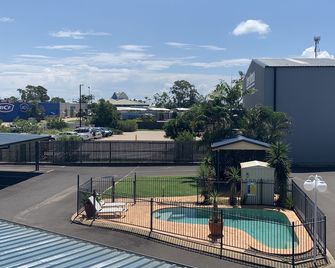 Boulevard Lodge Bundaberg - Bundaberg - Svømmebasseng