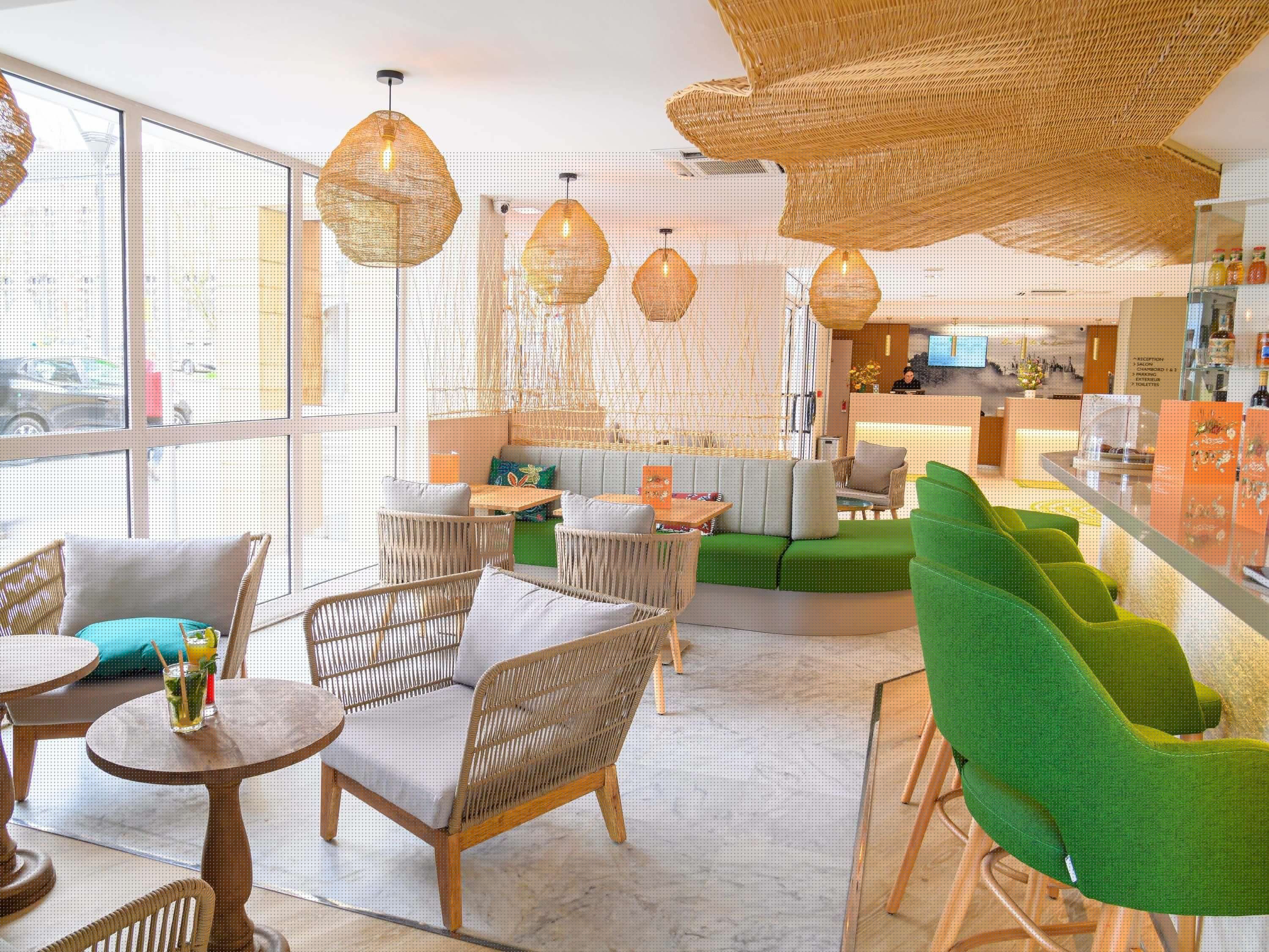 Ibis Styles Tours Centre - טור - בר