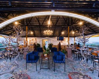 터이 빈 호텔 - 캄 람 - 레스토랑