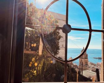 Jp House Amalfi - Amalfi - Balkon