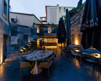 Boutique Saint Sophia - Istanbul - Patio