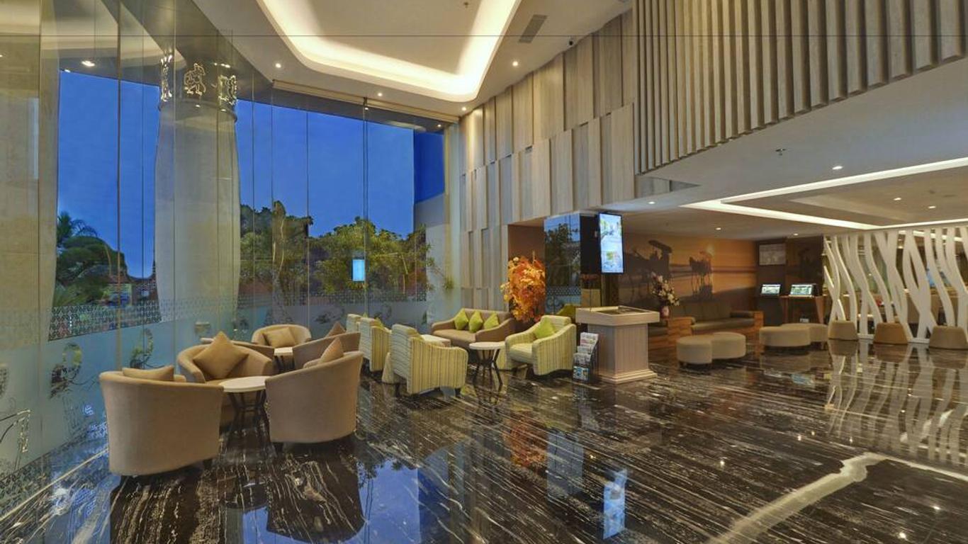 Platinum Adisucipto Hotel & Conference Center