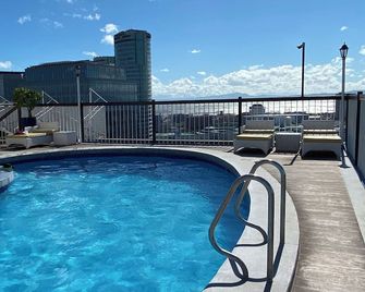 Parque Espana Residence Hotel - Muntinlupa - Pool