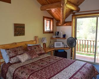 Happy Cabin: Small Studio - Winthrop - Bedroom