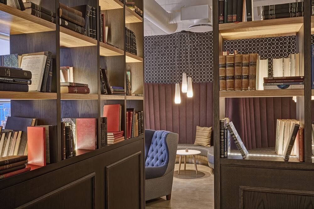 Conference room view of Reykjavik Marina - Berjaya Iceland Hotels