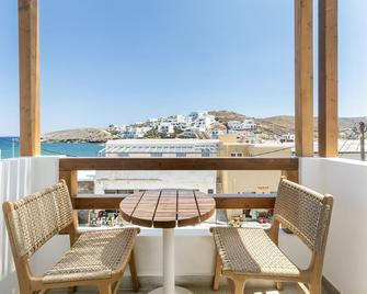 Kythnos Blue - Suite 4 Luxurious, Sea Front - Κύθνος - Μπαλκόνι