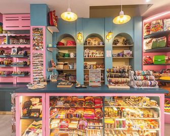 Hotel Chromatic - Guatapé - Shop