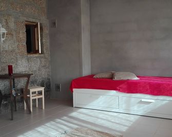 Casa Velha Guest House - Double Room - Montalegre - Habitación