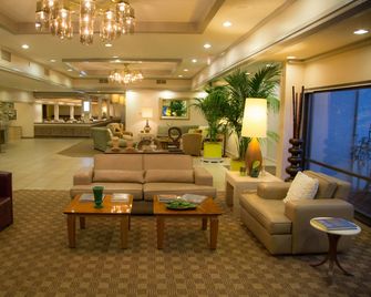 Inn At The Commons - Medford - Lobby