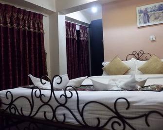 Cosy Hotel - Bhaktapur - Bedroom