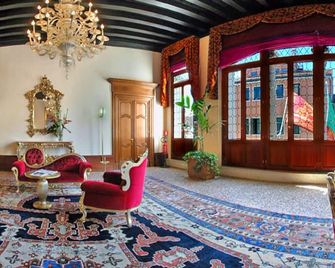Hotel Liassidi Palace - Venesia - Lobi
