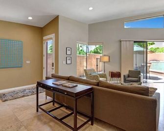 The Terra Cotta Terrace - Palm Springs - Sala de estar