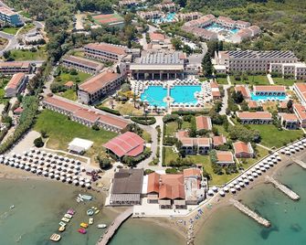 Roda Beach Resort & Spa - Roda