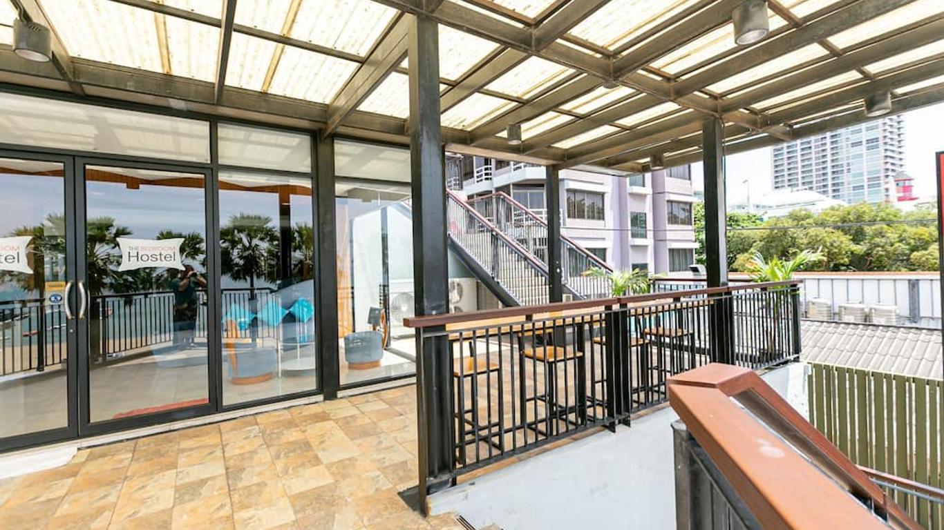 The Bedrooms Hostel Pattaya