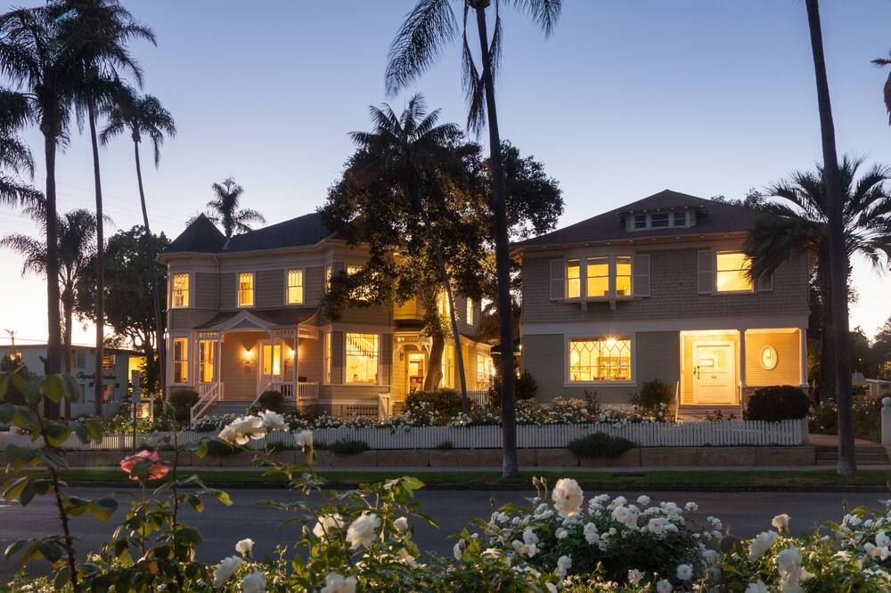 Cheshire Cat Inn & Cottages - סנטה ברברה - בניין