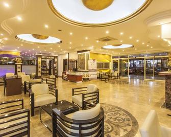 Kleopatra Ada Hotel - Alanya - Hành lang