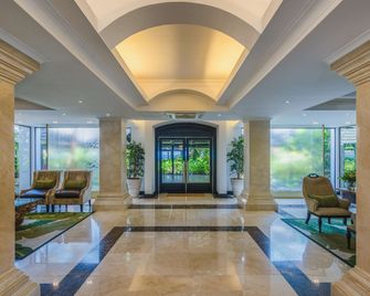 Sea Cliff Hotel - דר א-סאלאם - לובי