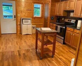Fishing Lovers 2-Bedroom/Boat Dock. Get the bait! - Athens - Phòng bếp