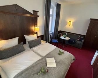 Hotel Zum Ritter St. Georg - Heidelberg - Habitación