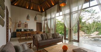 Tejaprana Resort & Spa - Ubud - Living room
