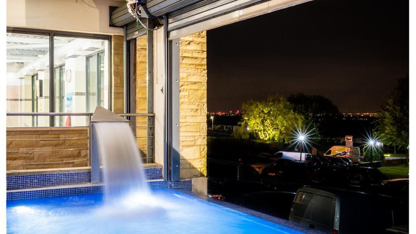 Last Drop Village Hotel & Spa