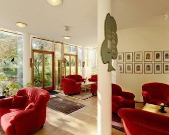 Outdoorhotel Jäger Von Fall - Lenggries - Lounge