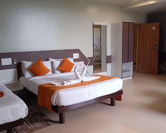 Hotel Pooja Garden, Nanded - Nanded - Bedroom