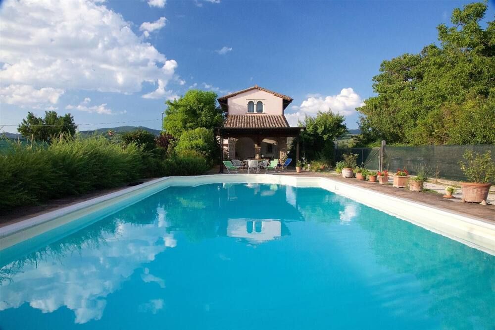 B&b With Pool And View Of Assisi - אסיסי - בריכה