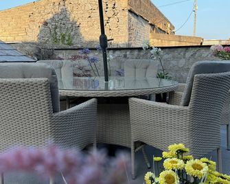 Birdies Townhouse - Mitchelstown - Patio