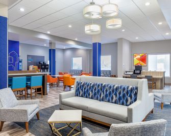 Holiday Inn Express & Suites Memphis Arpt Elvis Presley Blv By IHG - Memphis - Lounge