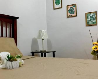 Budget Friendly Condo Unit - Mandaue City - Bedroom