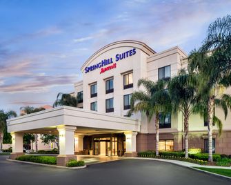 SpringHill Suites by Marriott Bakersfield - Bakersfield - Building