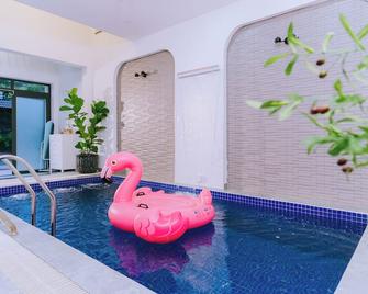 Chingu Boutique Home Vung Tau - Vung Tau - Piscina