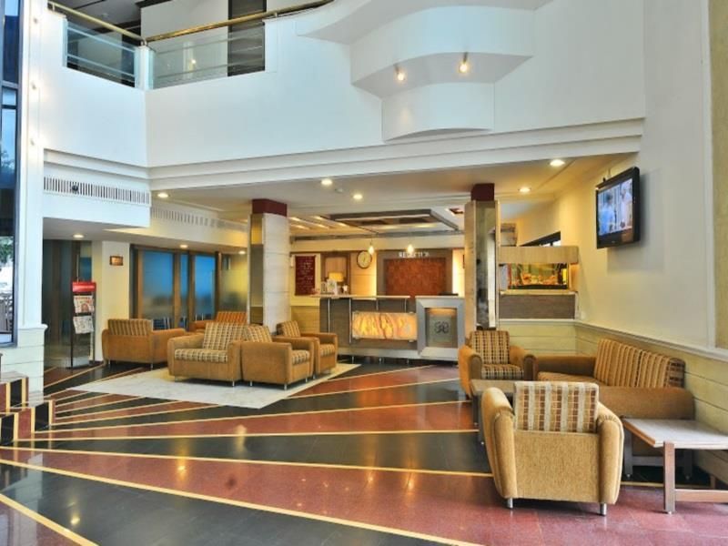 Hotel The Westend - אחמדאבאד - לובי