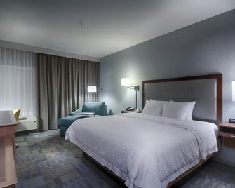 Hampton Inn Salina - Salina - Yatak Odası