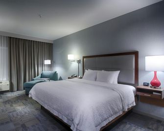 Hampton Inn Salina - Salina - Quarto