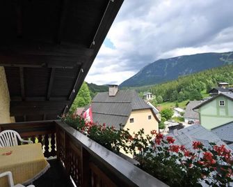 Gasthof Kirchenwirt - Lackenhof - Balcony