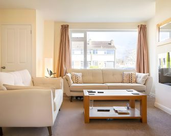 Henry's Bed & Breakfast - Bath - Sala de estar