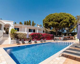 Lagos Appartement Resort - Lagos - Piscina